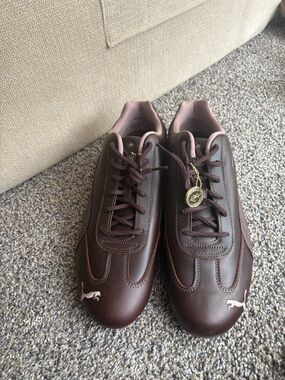 Puma Men's Brown Sneakers with Pink Lining